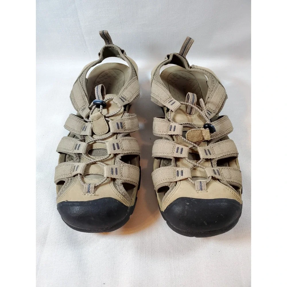 Croft & Barrow ● Men's Closed Toe Casual Sandals ● Size 10 ● Beige‎
